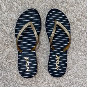 Women’s Flip Flops